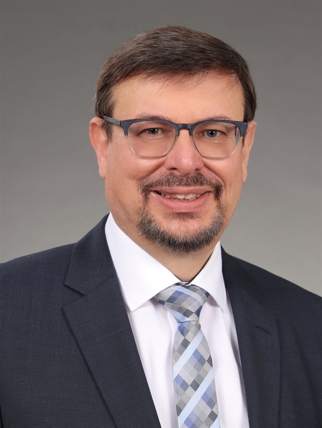 Dr. Uwe Gryczan